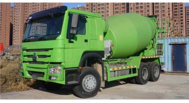 SINOTRUK Howo 371 HP Cement Mixer Truck will be sent to Nigeria