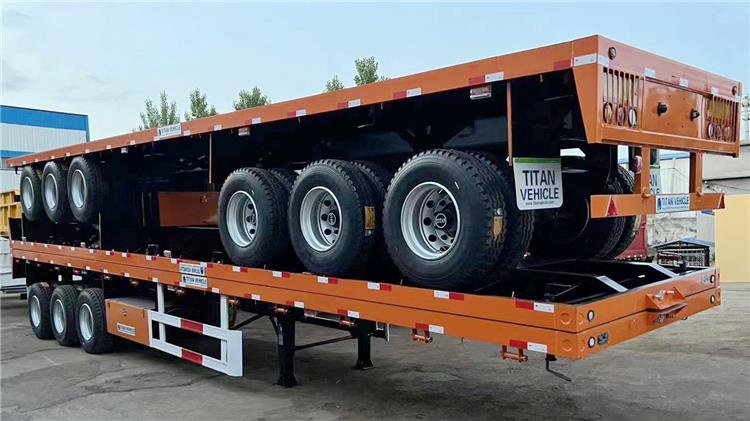 80 Ton Lowbed Trailer and Tri Axle Trailer for Sale In Zimbabwe