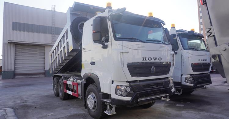 Sinotruk Howo A7 6x4 Dump Truck for Sale In Ghana