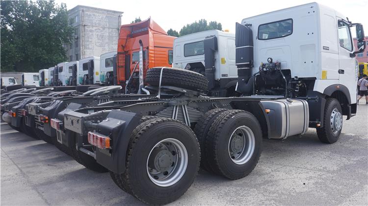 Howo A7 Tractor Truck for Sale In Zimbabwe