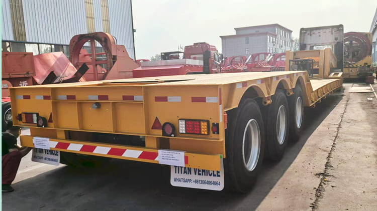 60 Ton Lowboy Trailer for Sale in Congo