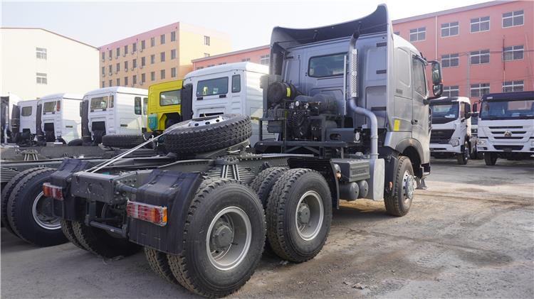 Howo T7H 430/540 Head Tractor Trucks for Sale In Zimbabwe