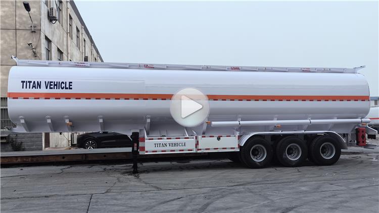 Overall (L*W**H): 11700*2500*3700 mm  Tank Volume: 45000 liters Tanker body material: Q345 high-strength carbon steel Thickness: tanker body: 5 mm, front and rear shell: 6 mm   Compartments: 5 compartments Suspension: Mechanical suspension with 10 pcs leaf spring Axles: 3 axles, 13 tons;16 tons brake lining Tire: 12R22.5, 12pcs  Landing Gear: 28 tons