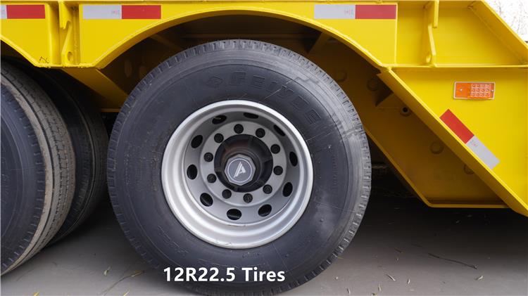 Tri Axle 80 Ton Lowboy Gooseneck Trailer for Sale Near Me