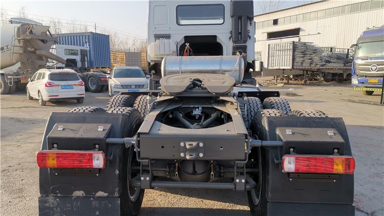 Used Howo Tractor Trucks 6x4 Price In Nigeria