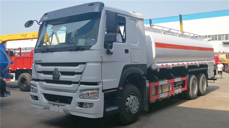 Second Hand Howo Fuel Tanker Truck 6x4 - Used Howo Trucks