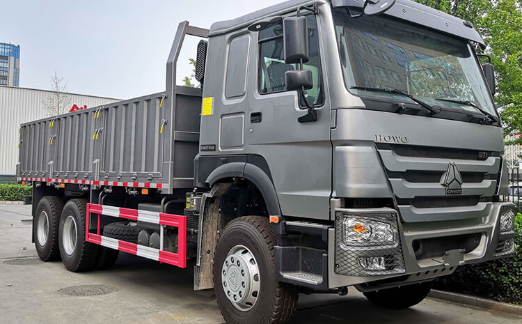 371 Sinotruk Howo Cargo Truck for Sale