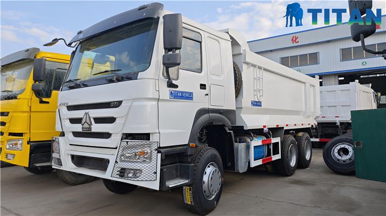 Used Howo U Shape 10 Wheeler Dump Truck for Sale In Kenya