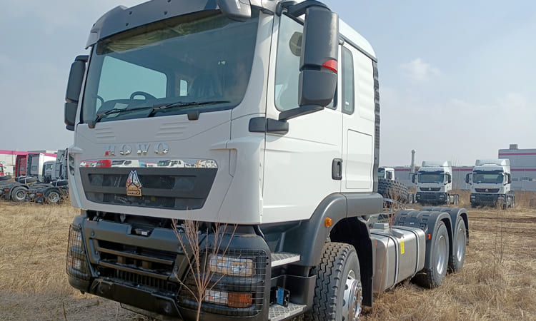 HOWO TX 371 RHD Truck Tractor For Sale in Ghana
