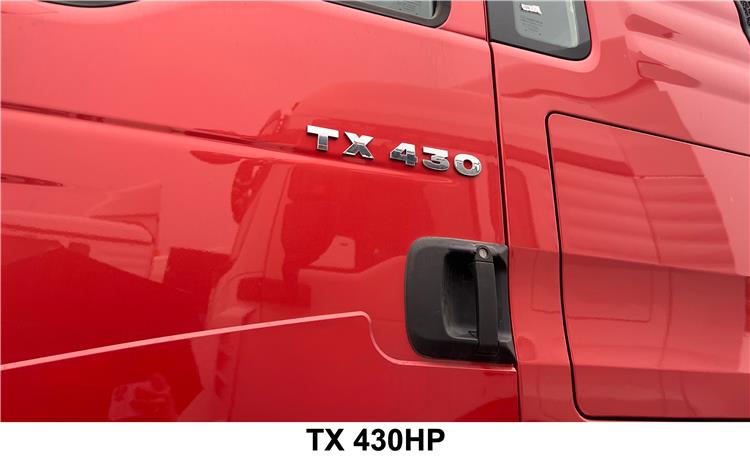 Howo TX 430 Tractor Truck 6x4 for Sale In Ghana