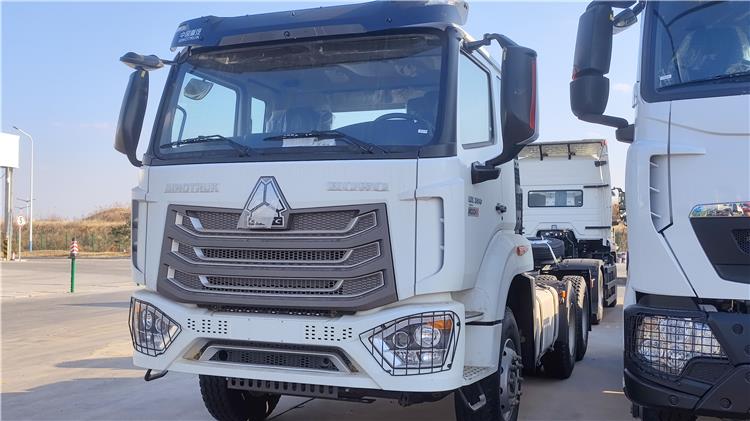 Howo Truck Head NX 380 for Sale In Ghana