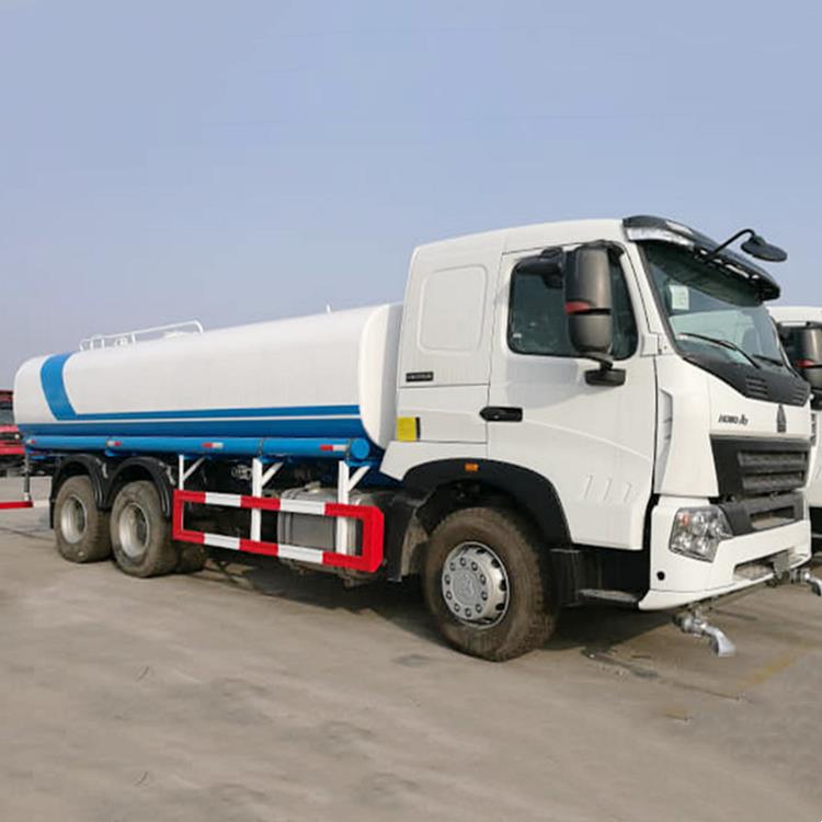 Howo A7 10 CBM Water Tanker Sprayer