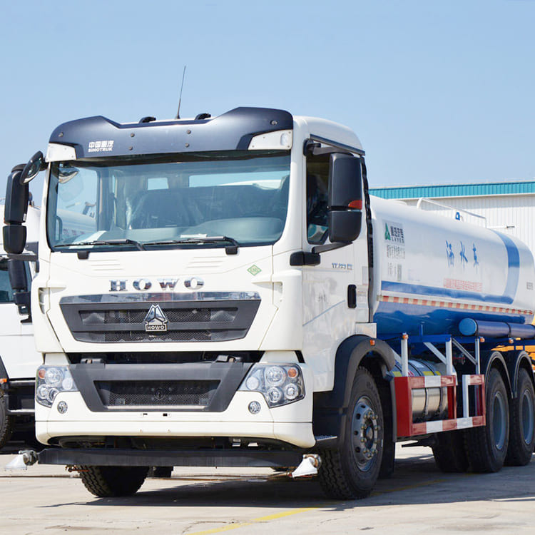2021 Howo Water Truck 371
