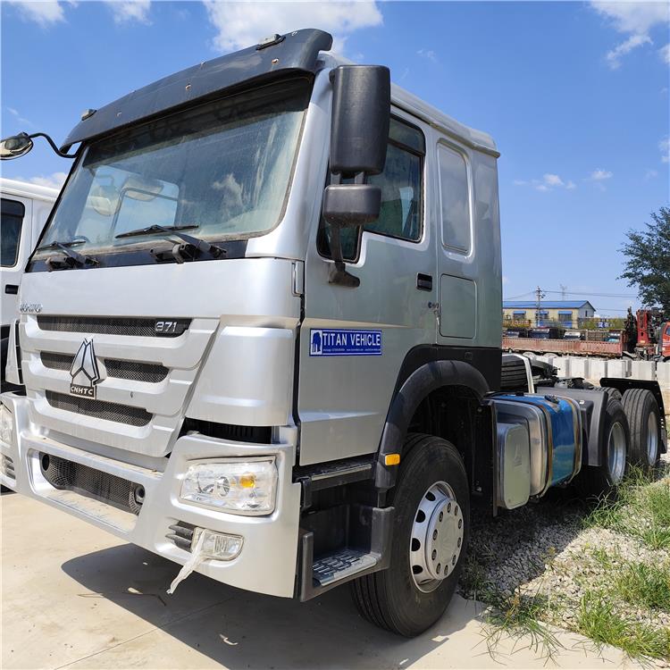 ZZ4257 Howo Tractor Truck 371 Used