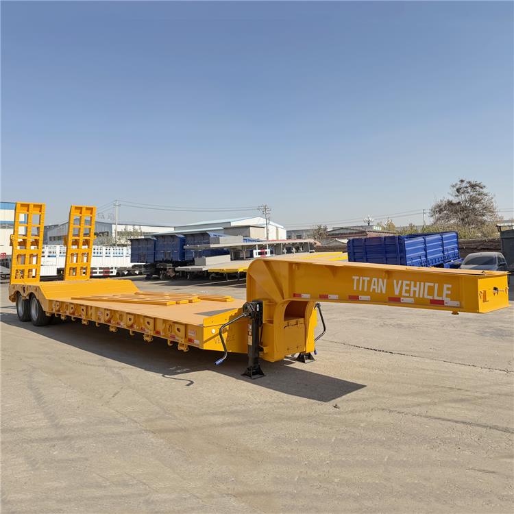 2 Axle Low Bed Truck